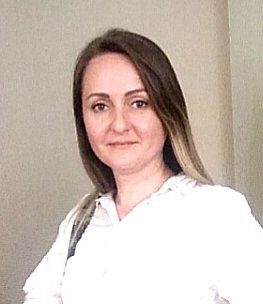 Dr. Natalia L. Oli.jpg